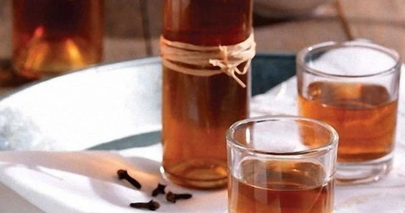 Samoqon, yoxsa zavod arağı Hansı daha təhlükəlidir?