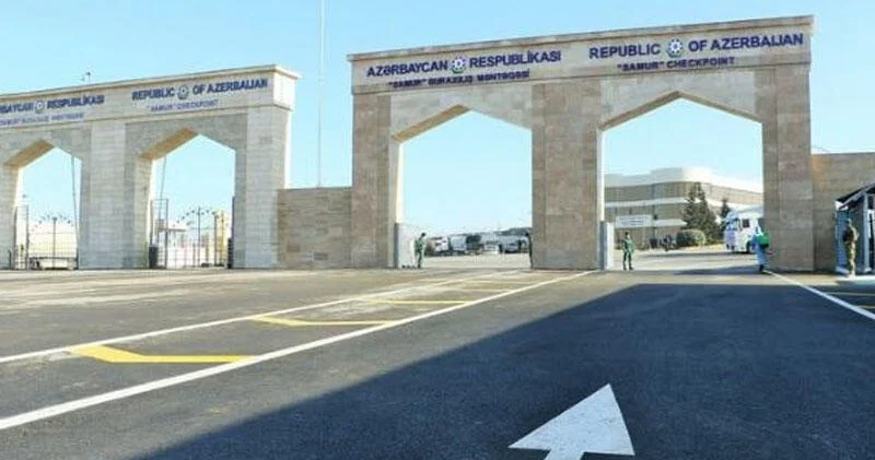 Quru sərhədlər açıla bilər: Hələlik ancaq onlar üçün