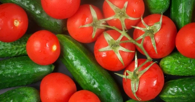 Xiyar və pomidoru birlikdə yemək doğru deyil?