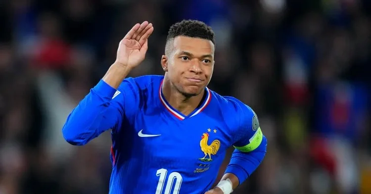 Mbappe özünü Ronaldo və Messidən üstün tutdu