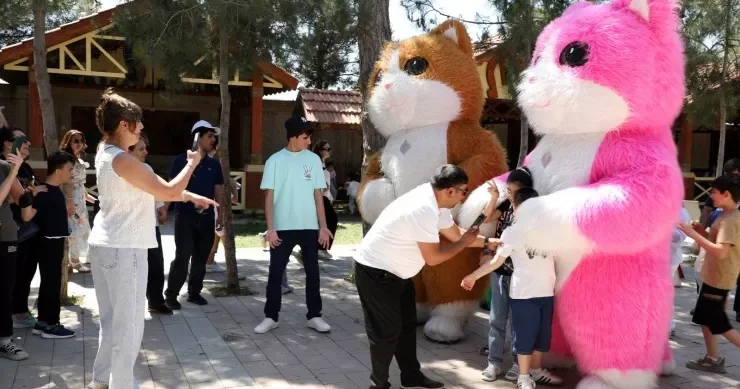 “Azəriqaz” uşaqları sevindirdi