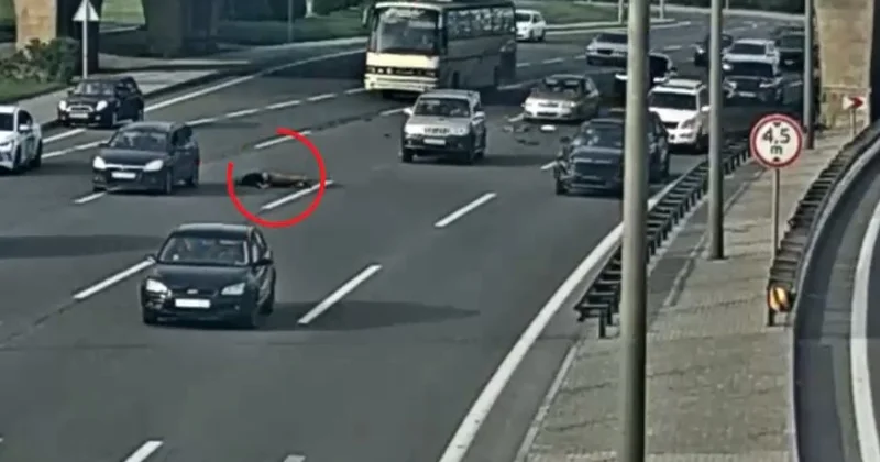 Həyatını təhlükəyə atan piyada öldü Anbaan video