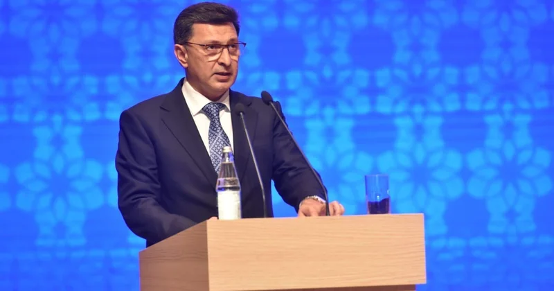 İllərlə internetə öyrəşən uşağın əlindən onu alanda... Gəray Gəraybəylidən çağırış