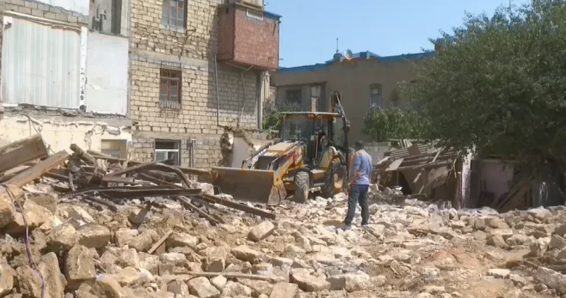 Söküntü zamanı kompensasiyanın verilməsi mexanizminə yenidən baxılmalıdır VİDEO