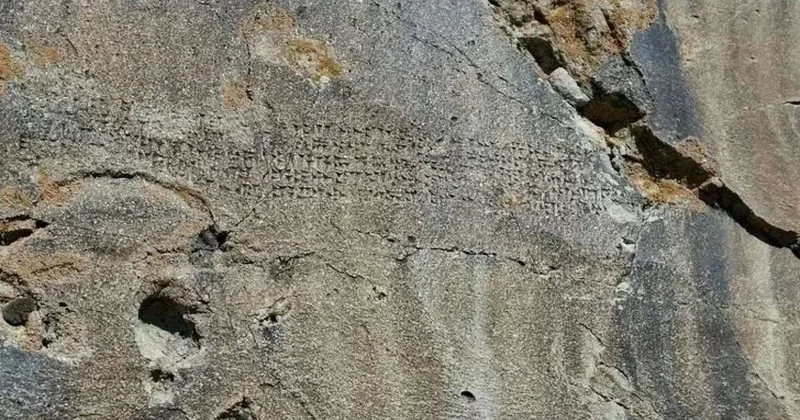 Naxçıvandakı 2800 illik yazı ermənilərə istinadla tərcümə edilib? Ağır ittihamlar