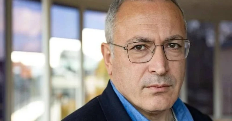 Moskva məhkəməsi Xodorkovskini 10 il azadlıqdan məhrum edib