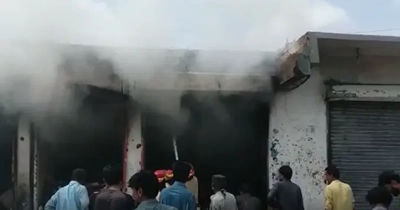 Pakistanda partlayıcı qurğu işə düşdü: Ölənlər var