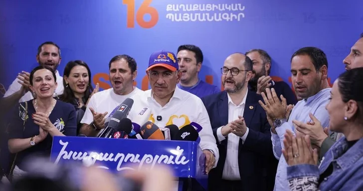 Айдын Мирзазаде: Ереван должен перевести свои заявления о мире в практическую плоскость
