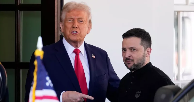 Axios: Трамп обещал Зеленскому отправить 10 ракет перехватчиков для Patriot