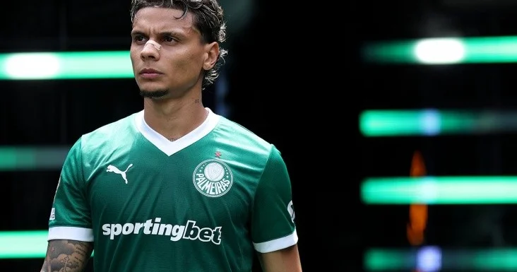 İtaliyanın iki klubu “Palmeyras”ın futbolçusuna “elçi” düşüb