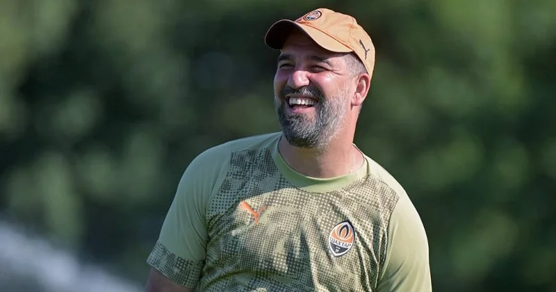 Arda Turan müharibə və müqavilə barədə heç nə soruşmadı Dario Srna