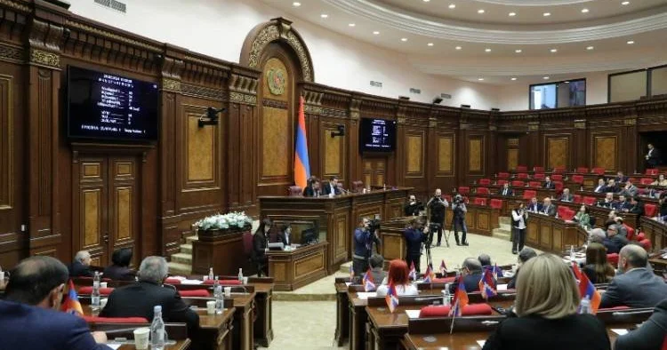 Sarkisyanın da deputat toxunulmazlığı ləğv edildi Həbs edilə bilər