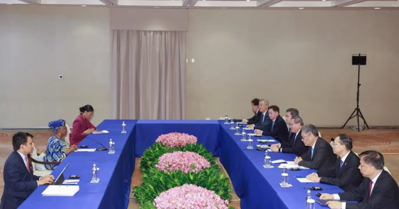 Çinin Baş naziri: Pekin çoxtərəfli ticarət sistemini qorumağa davam edəcək