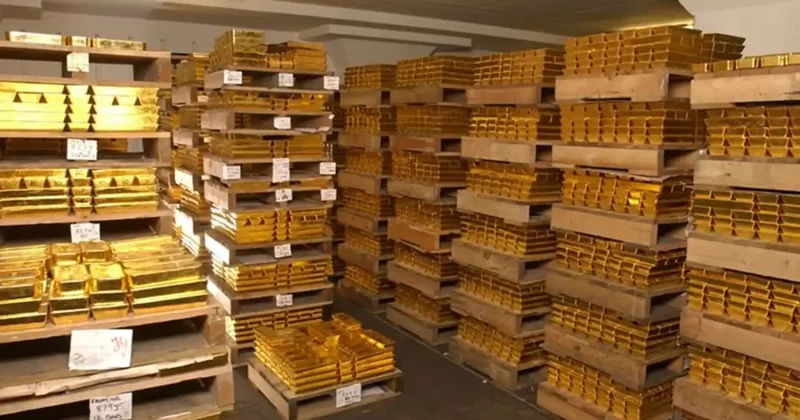Bir saat yarıma 33 ton qızıl oğurladılar
