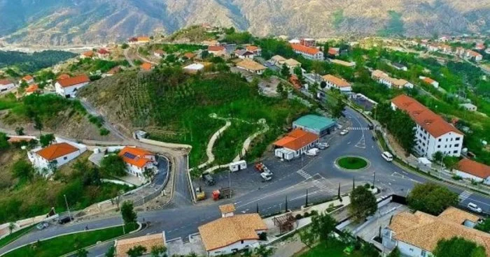 Azad edilmiş bölgələrdə 6 uşaq bağçası açılıb