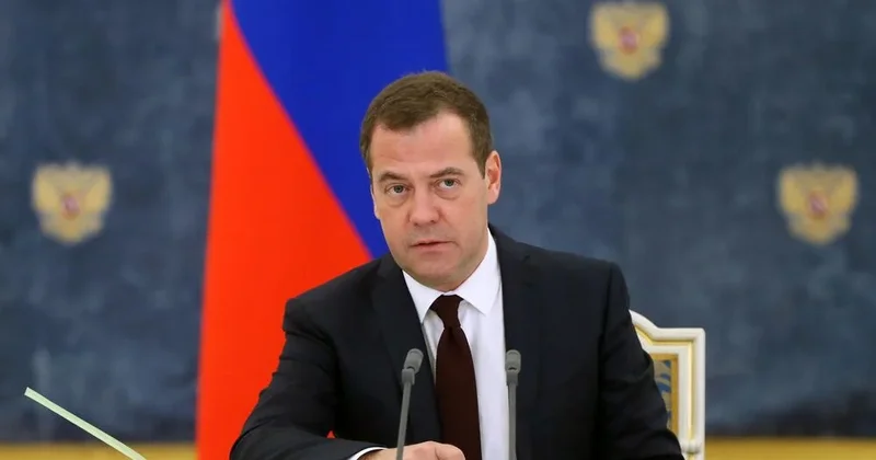 Medvedev Trampa ad qoydu