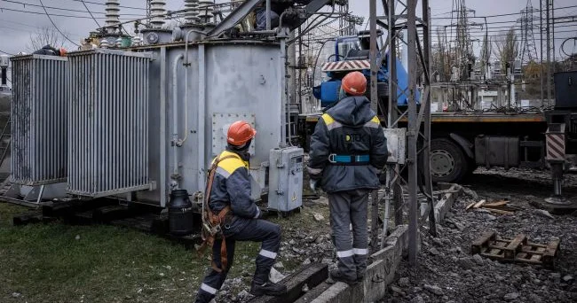İsveçrə şirkəti dəyəri 100 min dollardan çox olan enerji avadanlıqlarını Ukraynaya köçürəcək