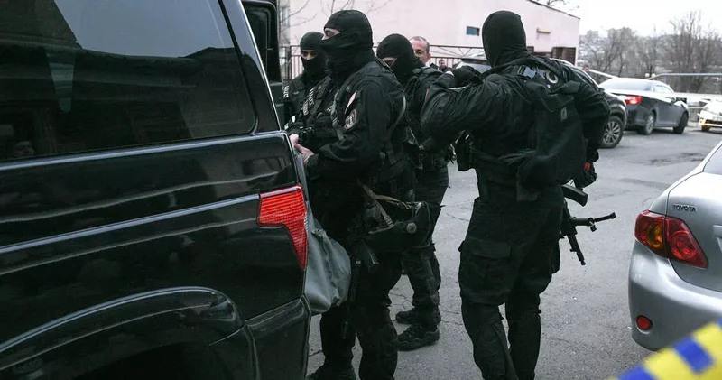 СК Армении сообщил о масштабных обысках по десяткам адресов
