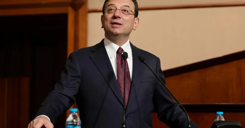 CHP: Bu, siyasi təzyiqdir İmamoğlunun qalmaqalı böyüyür