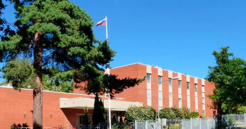 Rusiya Stokholmdakı diplomatik nümayəndəliyinə hücumlardan sonra İsveçi fəaliyyətsizlikdə ittiham edib