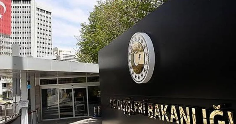 Türkiyə XİN: Fransaya ölkədaxili hüququmuza hörmətlə yanaşmasını tövsiyə edirik