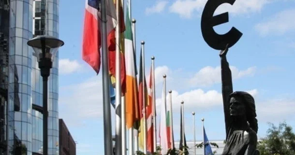 ЕП одобрил вступление Болгарии в еврозону