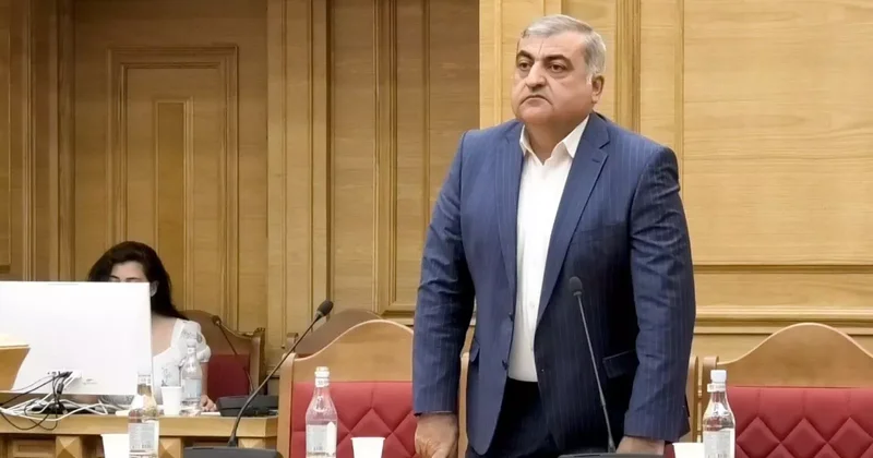 Судье, вынесшему решение об аресте Галстаняна и Аджапахяна, объявили выговор