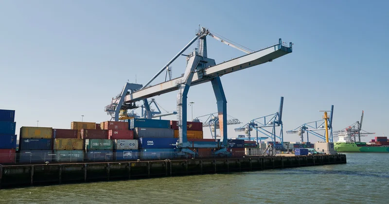 Rotterdam limanı NATO nun hərbi yük təlimlərinə hazırlaşır