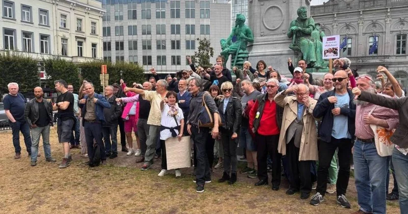 В Брюсселе прошла акция протеста против фон дер Ляйен