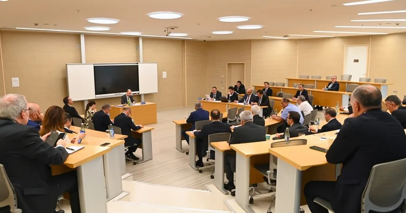 Azərbaycan diplomatları ayrı ayrı ölkələrlə mövcud ikitərəfli əməkdaşlıq perspektivlərini müzakirə ediblər