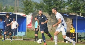Zirə nin Torpedo dan güclü olduğunu düşünürəm Gürcüstanda legioner olmuş azərbaycanlı