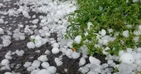Sabah şimşək çaxacaq, dolu düşəcək