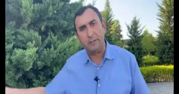 Xuliqanlıq və dələduzluqda təqsirləndirilən vəkilin məhkəməsi başladı