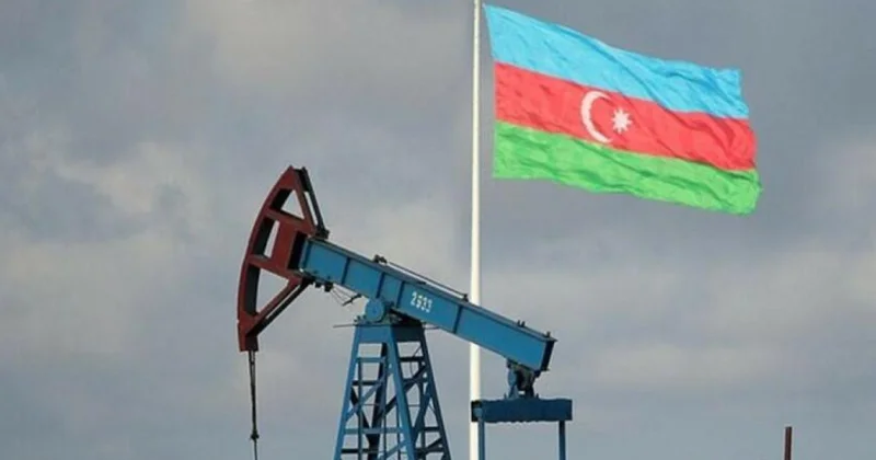 Азербайджанская нефть торгуется по цене 75 долларов