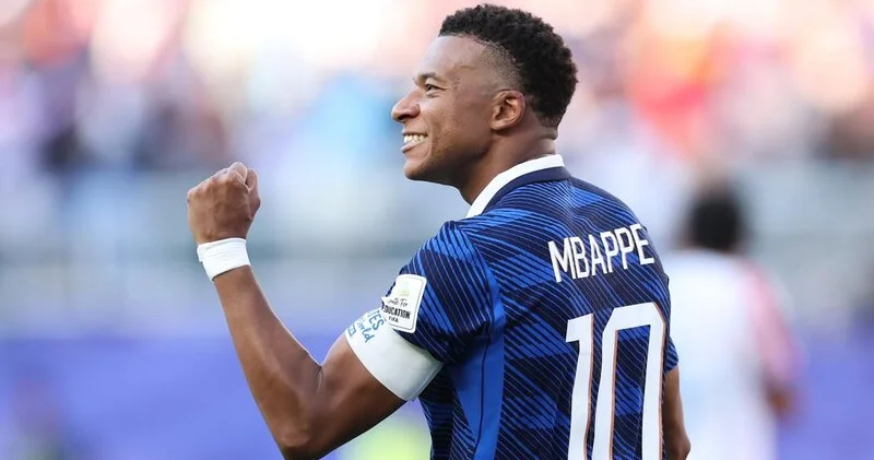 Mbappe haqqında qalmaqallı açıqlama: Senatoru həbs və cərimə gözləyir
