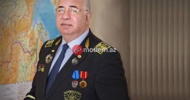 Siyasətdən gedənlər: Etibar Məmmədovun eks silahdaşı Putinin təltif etdiyi alim oldu