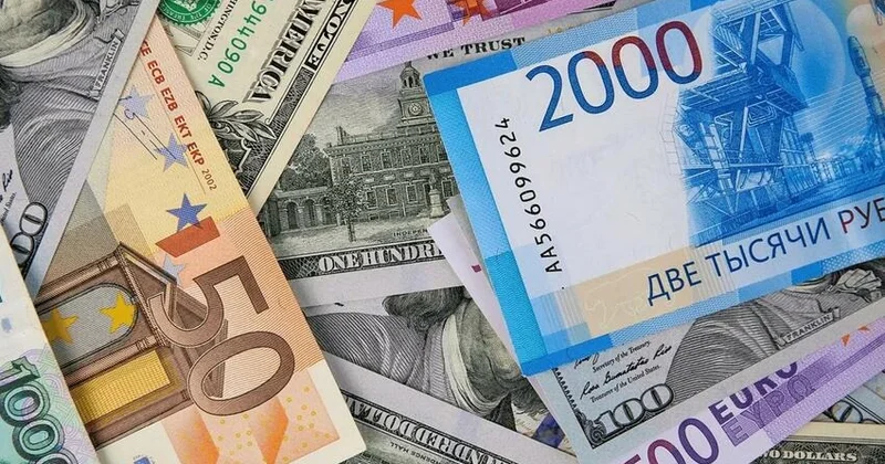 Dollar, avro, rubl... YENİ MƏZƏNNƏ