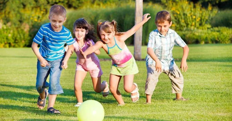 Uşaqlar niyə artıq küçədə oynamır? KÖŞƏ