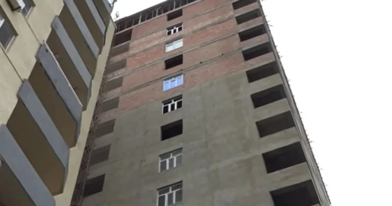Lifti və qaz xətti olmayan bina: Sumqayıtda vətəndaşlar təhlükə ilə üz üzə VİDEO