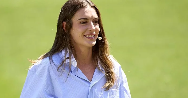 İkiqat “Qızıl top” mükafatçısı “London City Lionesses” komandasına keçib FOTO