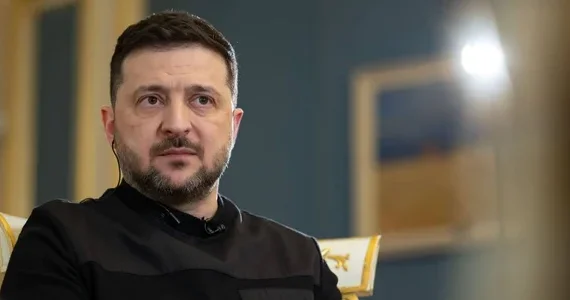 Zelenski: Ukrayna ordusu cəbhədən 1500 km məsafədəki Rusiya hədəflərini vurdu