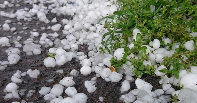 İyulun 9 da hava kəskin dəyişir: Şimşək çaxacaq, dolu düşəcək