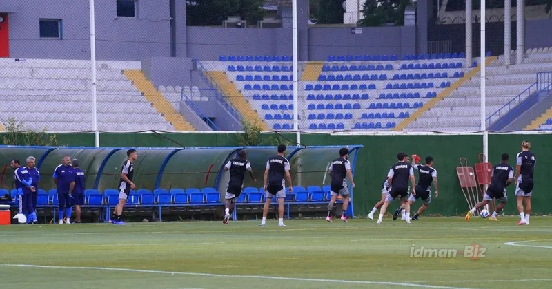 “Qarabağ” “Vestri” ilə oyun öncəsi sonuncu məşqini keçirib FOTO