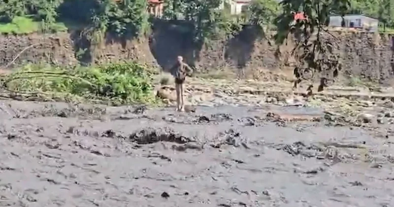 МЧС спасло сотрудника Загатальского заповедника из зоны паводка ВИДЕО