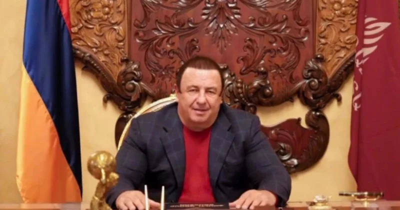 Erməni milyarderin evindən çıxanlar (Video)