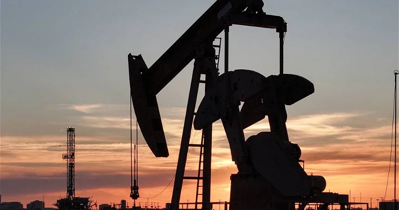 США вновь запретили продажу иранской нефти