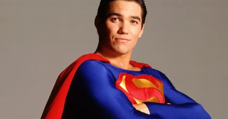 “Supermen ədalət uğrundamı, yoxsa deportasiya uğrundamı mübarizə aparır?”