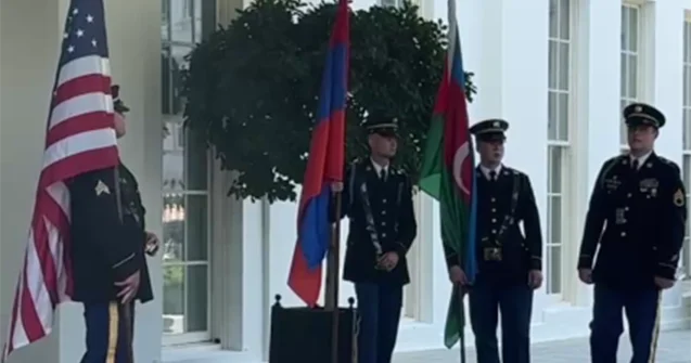 Ağ Ev tarixi görüşə belə hazırlaşır Video