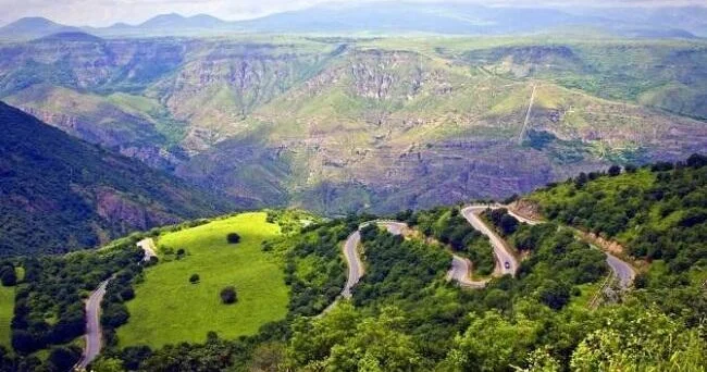 Ermənistan İlham Əliyevin Zəngəzur dəhlizi ilə bağlı şərtlərini qəbul edir