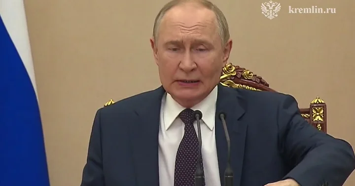 Putin regiona görə Təhlükəsizlik Şurasını topladı VİDEO